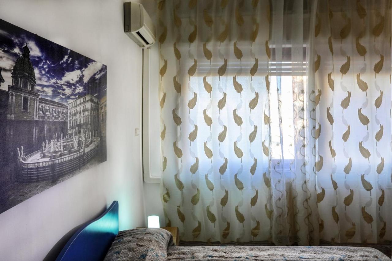 パレルモ A Casa Di Fra' Bed & Breakfast エクステリア 写真